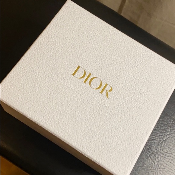 Authentic Dior Belt Pouch SS 2020 - Picture 2 of 7